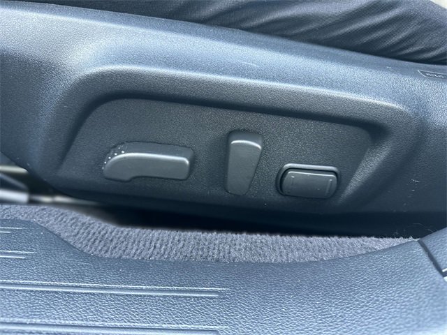 Used 2018 Subaru Outback 2.5i Limited image 13