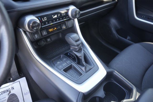Used 2019 Toyota RAV4 XLE image 28