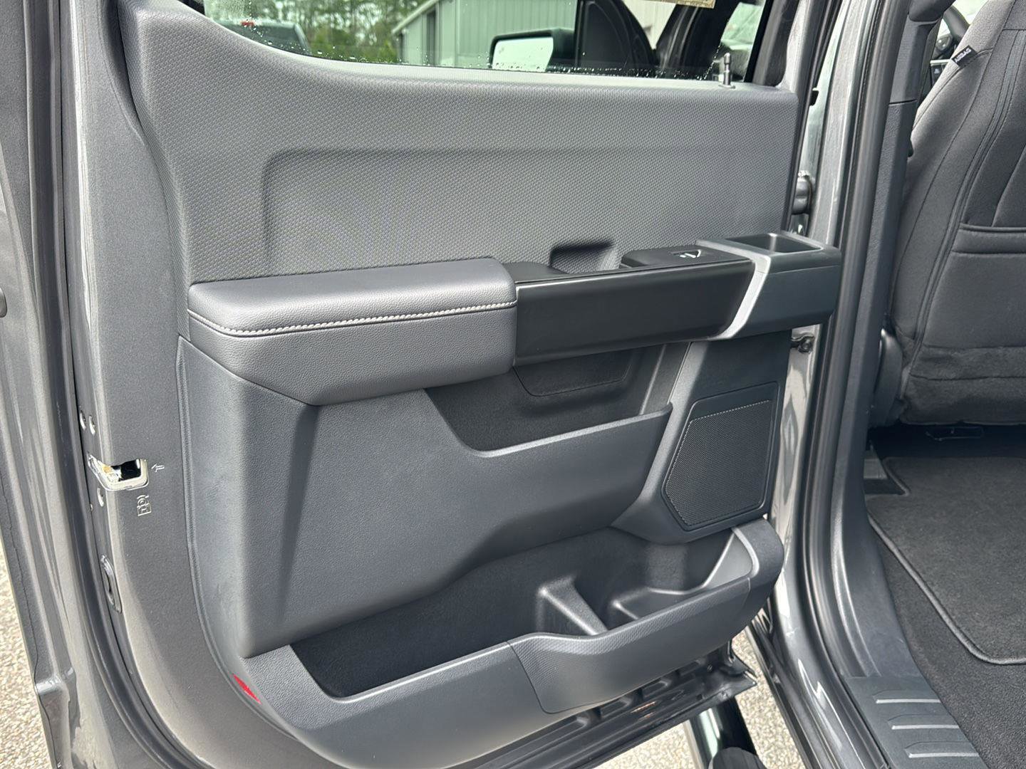 Certified 2025 Ford F150 STX w/ Equipment Group 200A image 15