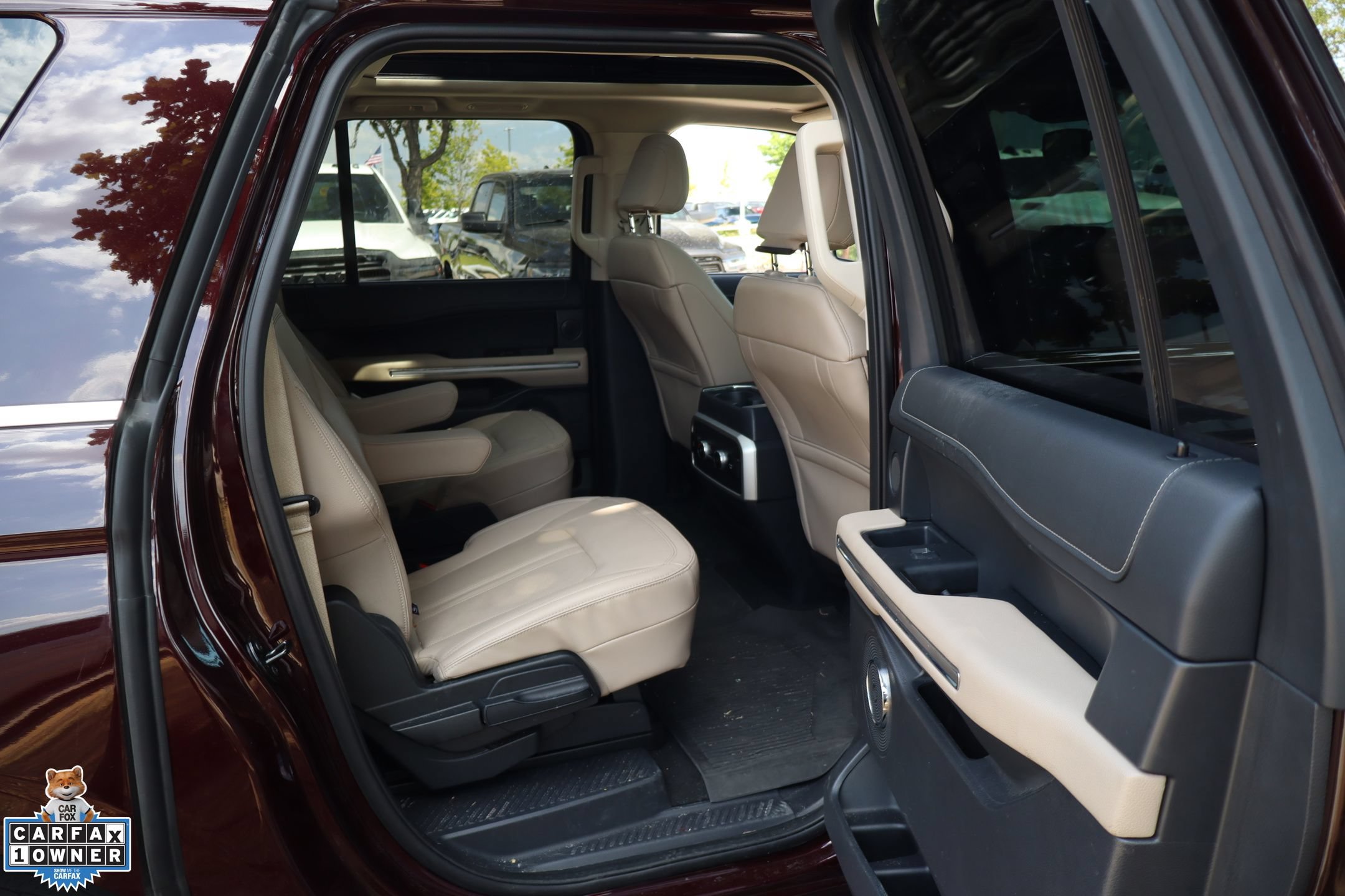 Certified 2024 Ford Expedition Max Limited RWD image 31