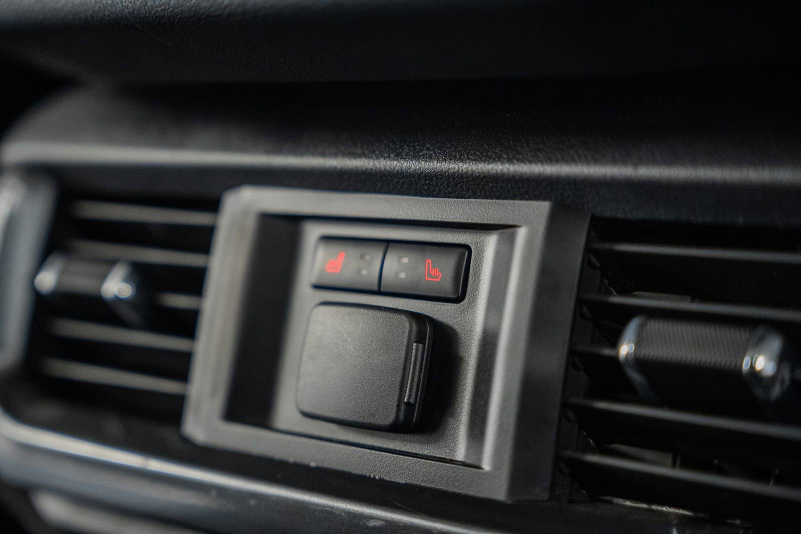 Certified 2023 Ford F150 Tremor w/ Equipment Group 402A High image 34