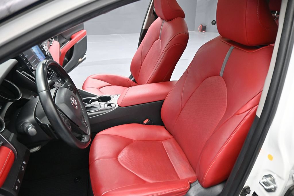 Used 2021 Toyota Camry XSE w/ Navigation Package FWD image 9