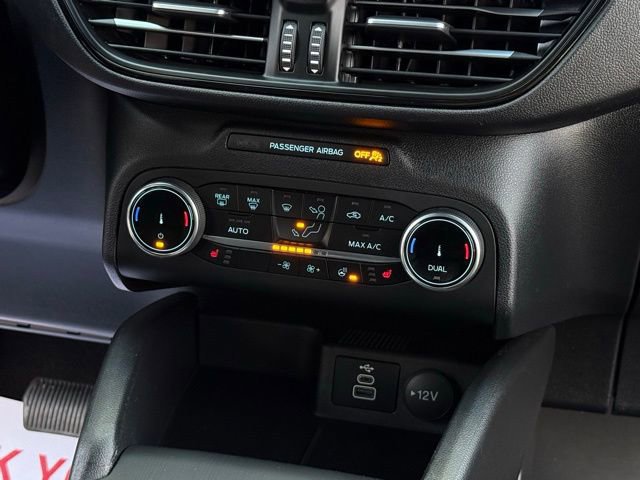 Certified 2025 Ford Escape ST-Line Elite image 37