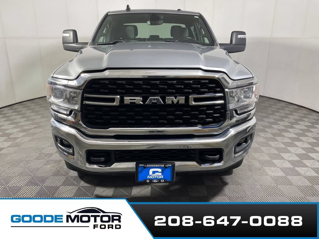 Used 2024 RAM 2500 Big Horn AWD/4WD image 3