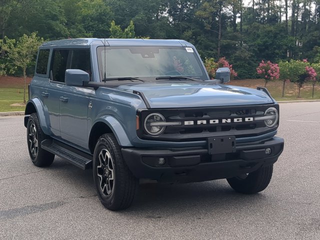 Certified 2025 Ford Bronco Outer Banks AWD/4WD image 2
