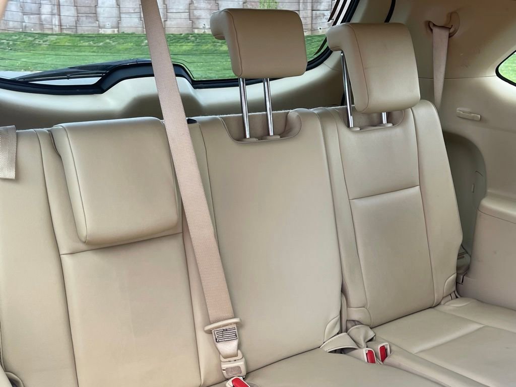 Used 2019 Toyota Highlander XLE AWD/4WD image 22