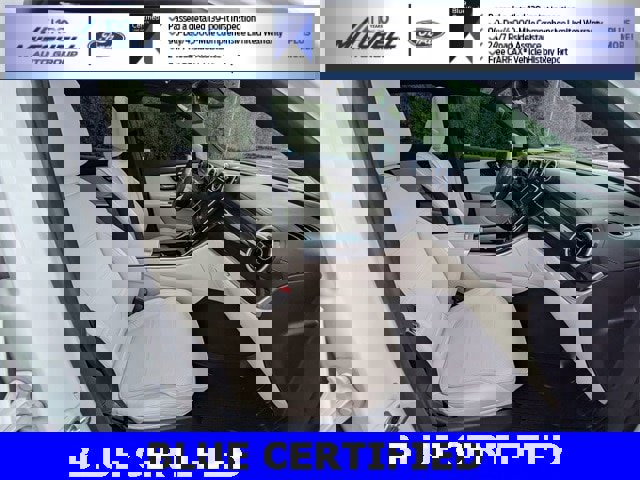 Used 2023 Mercedes-Benz GLC 300 4MATIC image 35