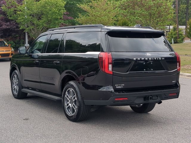 Certified 2025 Ford Expedition Max Active RWD image 6