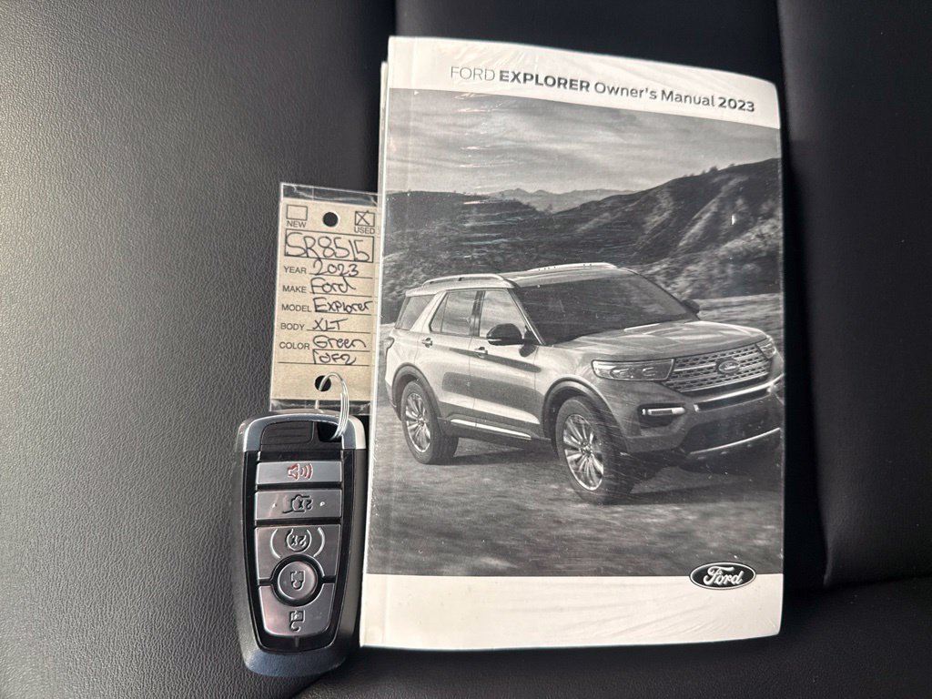 Certified 2023 Ford Explorer XLT w/ Equipment Group 202A AWD/4WD image 27