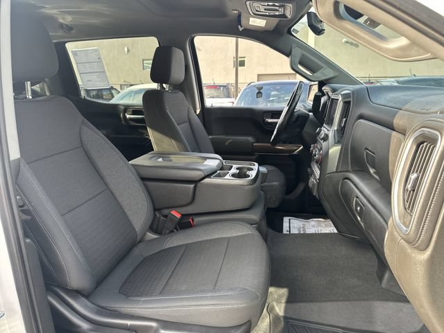 Used 2021 Chevrolet Silverado 1500 LT w/ Z71 Off-Road Package AWD/4WD image 15
