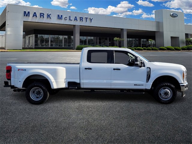Certified 2024 Ford F350 XLT w/ 360-Degree Camera Package image 2