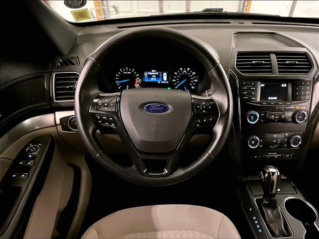 Certified 2018 Ford Explorer 4WD image 5
