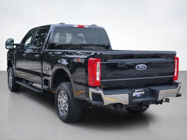 Certified 2025 Ford F250 XLT w/ Snow Plow Prep Package AWD/4WD image 5
