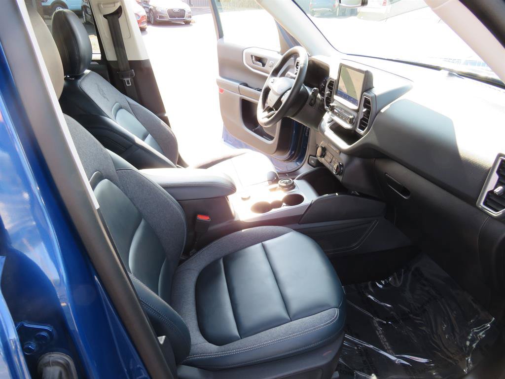 Certified 2024 Ford Bronco Sport Outer Banks w/ Tech Package AWD/4WD image 32