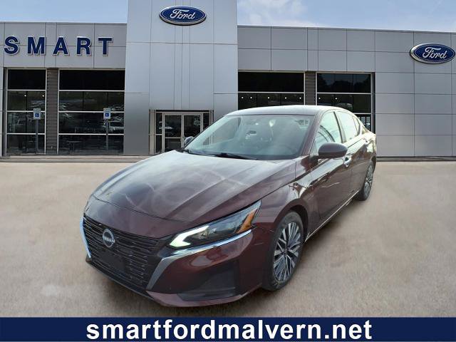 Used 2025 Nissan Altima 2.5 SV