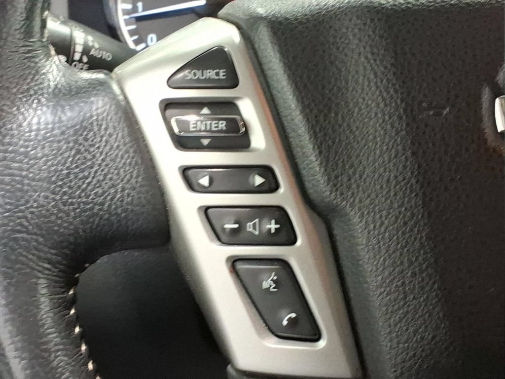 Used 2019 Nissan Titan PRO-4X AWD/4WD image 19