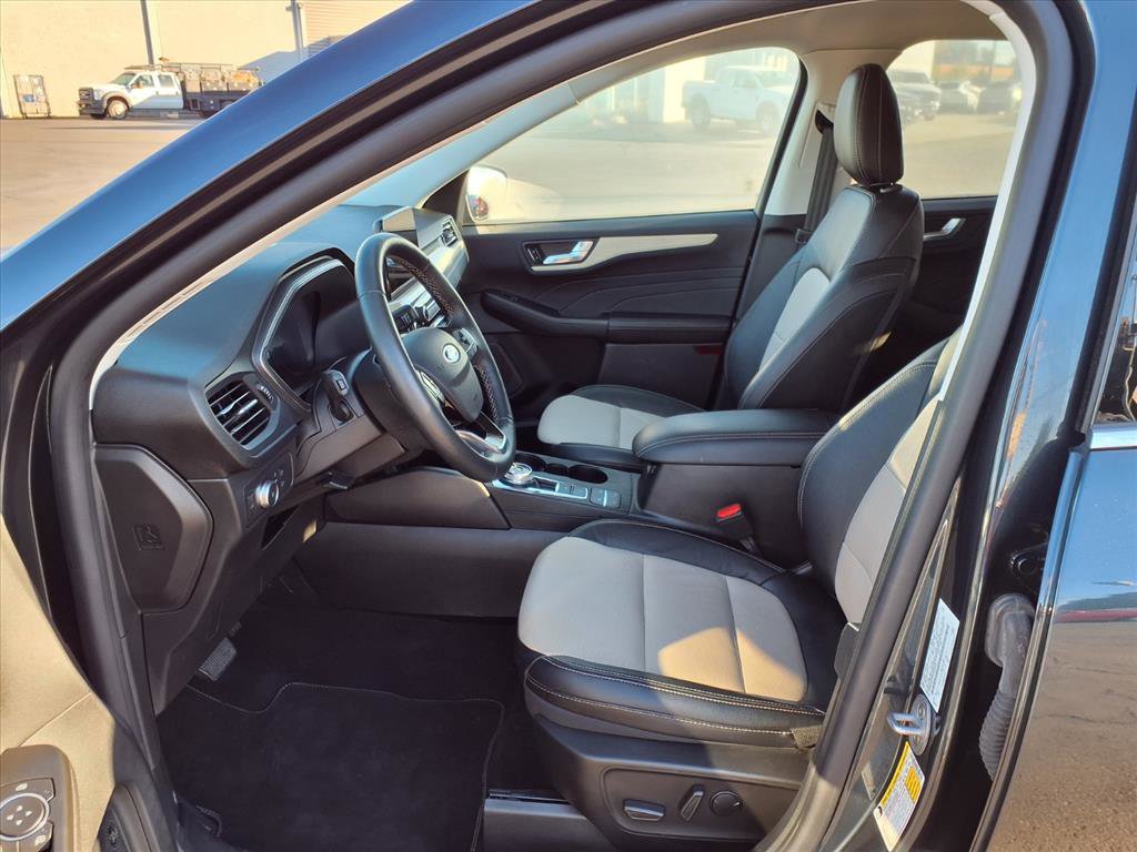 Certified 2022 Ford Escape Titanium w/ Titanium Elite Package image 13