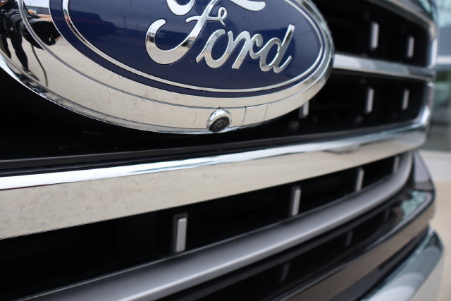 Certified 2021 Ford F150 Lariat w/ Equipment Group 502A High AWD/4WD image 8