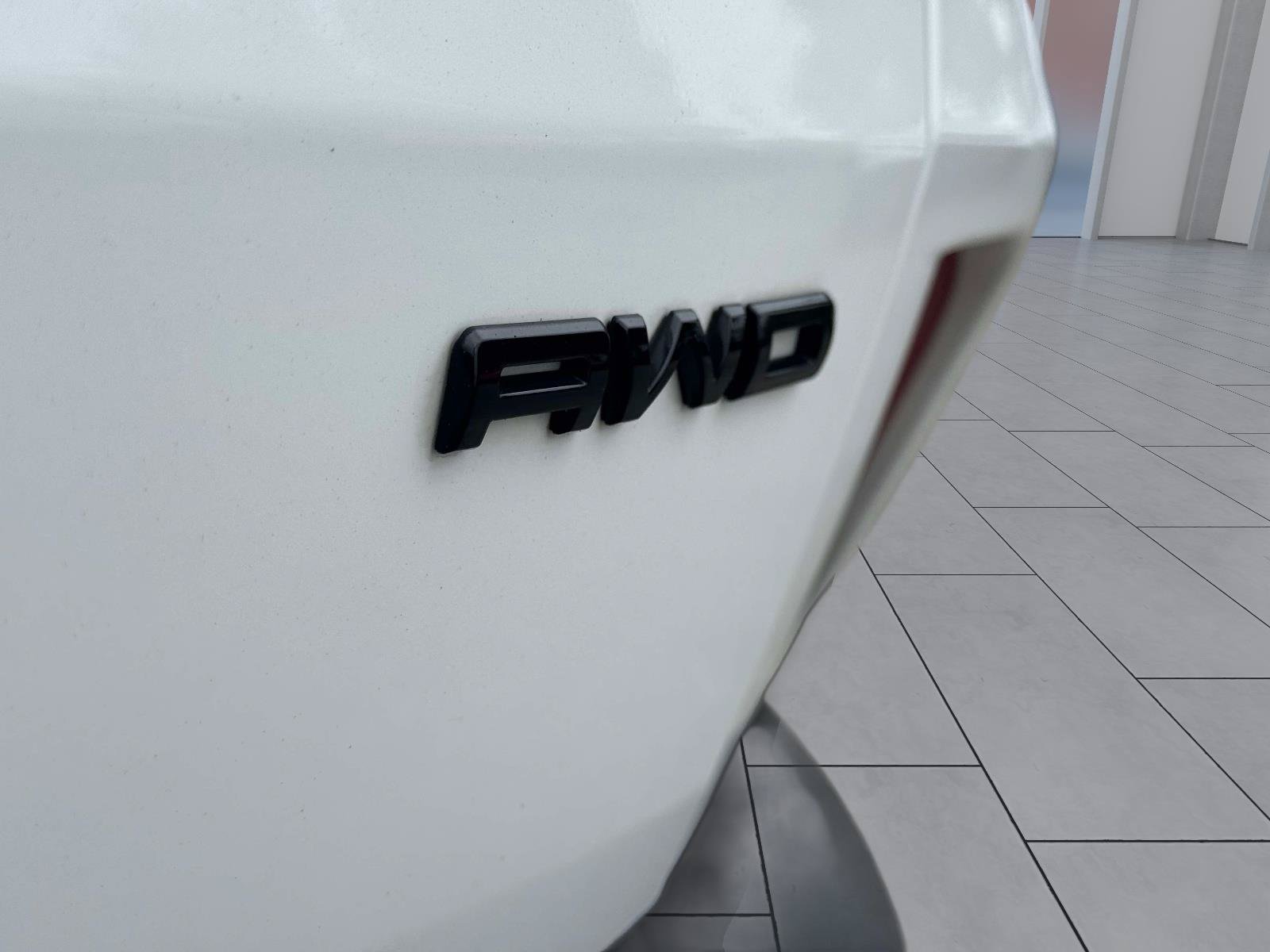 Certified 2022 Ford Escape SEL w/ SEL Stealth AWD Package image 8