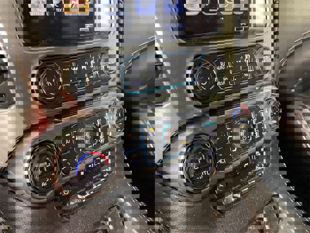 Used 2018 Chevrolet Tahoe LS image 13