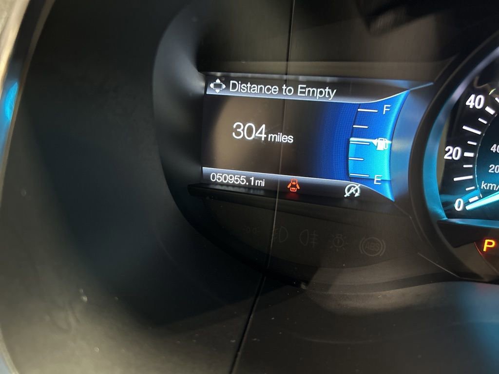 Certified 2020 Ford Edge Titanium w/ Equipment Group 301A AWD/4WD image 20