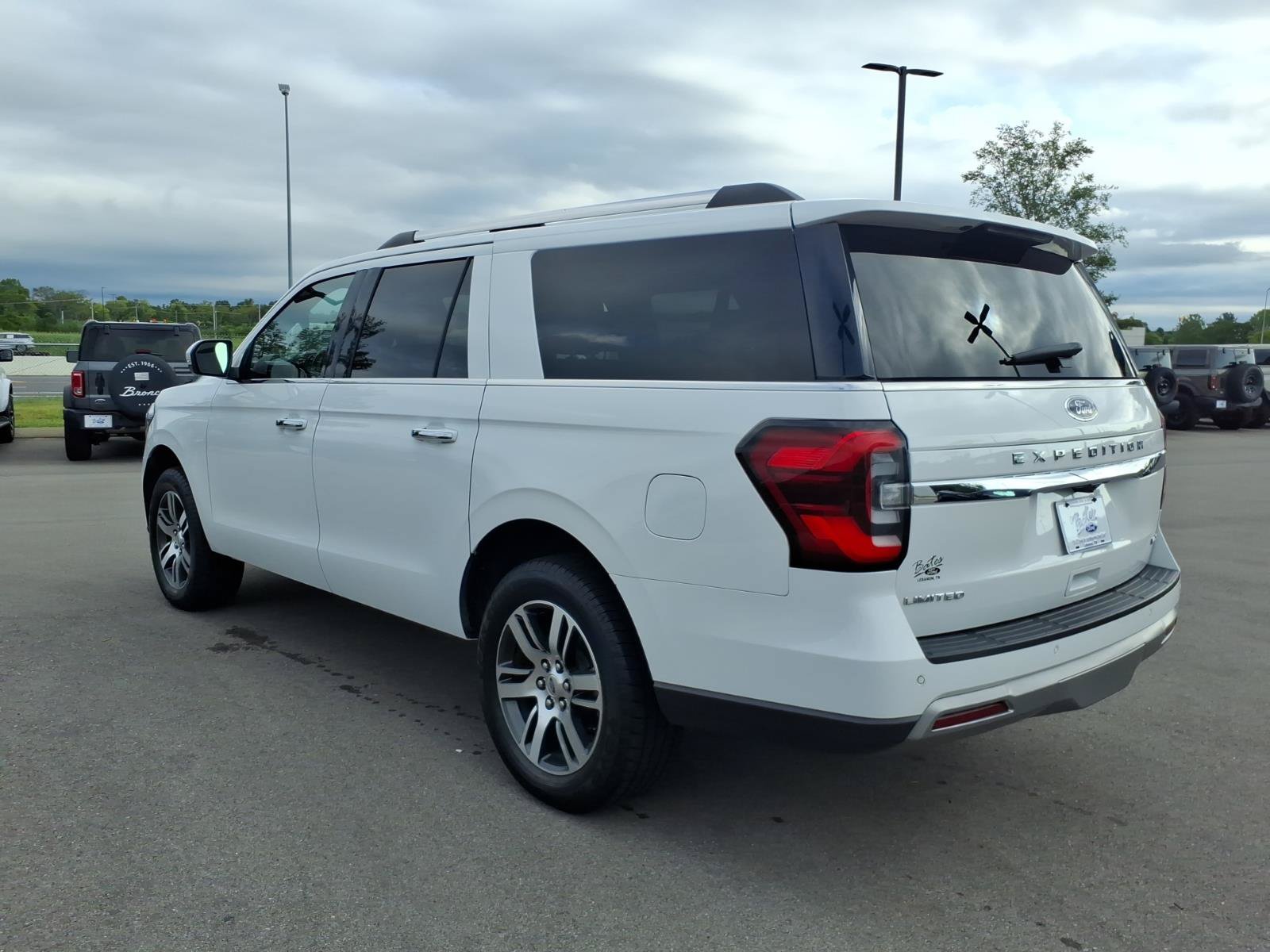 Certified 2023 Ford Expedition Max Limited AWD/4WD image 5
