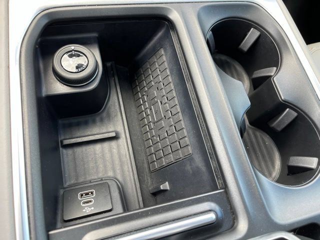 Certified 2025 Ford Expedition Active AWD/4WD image 25