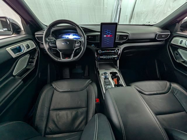 Certified 2022 Ford Explorer ST w/ Equipment Group 401A AWD/4WD image 9