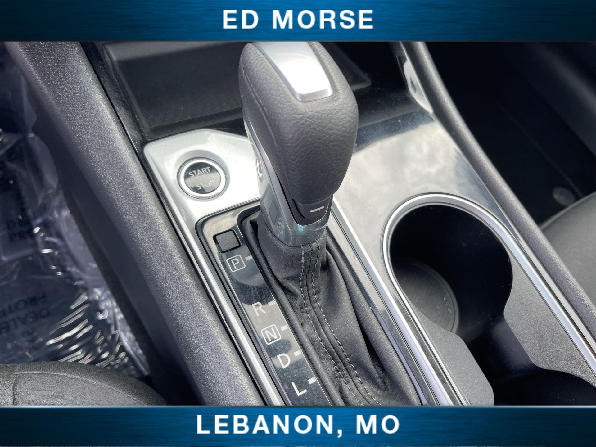 Used 2024 Nissan Altima 2.5 SV FWD image 15