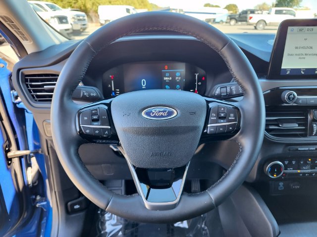 Certified 2023 Ford Escape Active AWD/4WD image 28