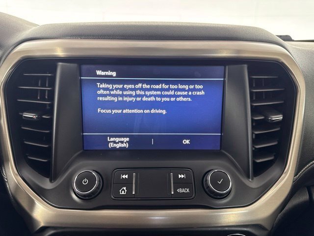 Used 2020 GMC Acadia Denali w/ Technology Package AWD/4WD image 15