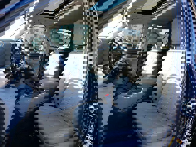 Used 2022 Toyota Highlander XLE image 15