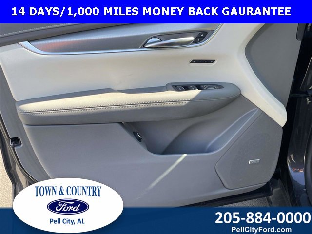 Used 2017 Cadillac XT5 Luxury image 17