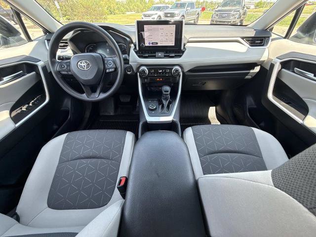 Used 2025 Toyota RAV4 XLE w/ Convenience Package AWD/4WD image 15