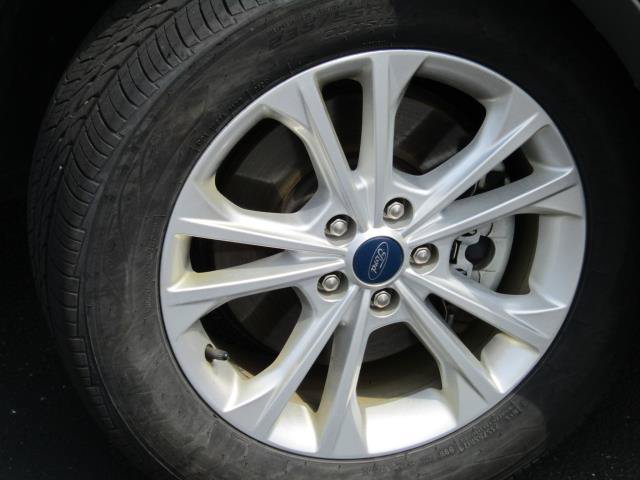 Certified 2019 Ford Escape SE AWD/4WD image 5