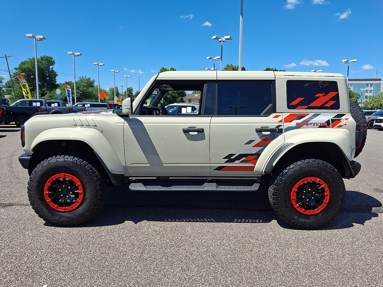 Certified 2025 Ford Bronco Raptor AWD/4WD image 6