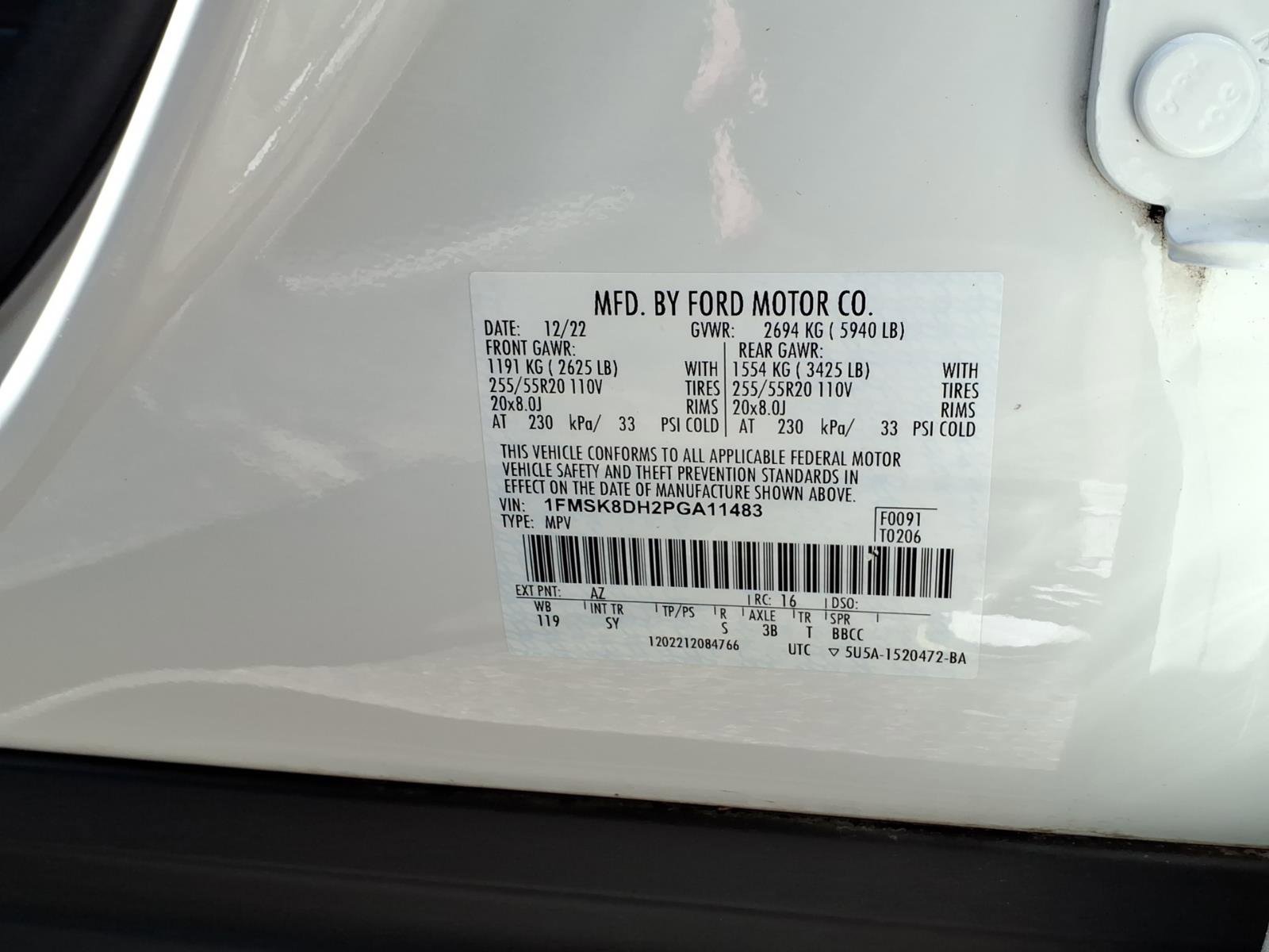 Certified 2023 Ford Explorer XLT w/ Equipment Group 202A AWD/4WD image 32