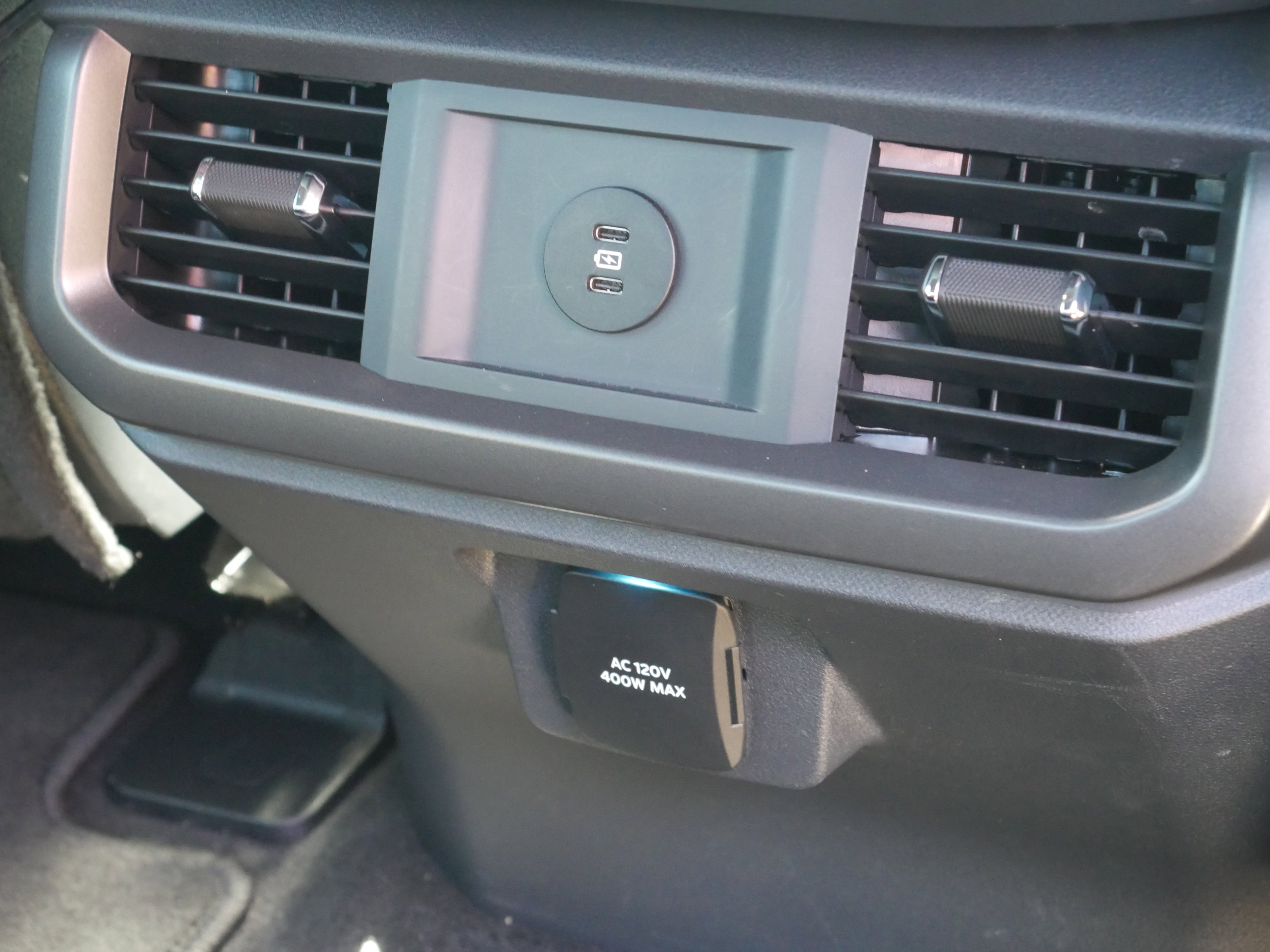 Certified 2025 Ford F150 Lariat AWD/4WD image 31