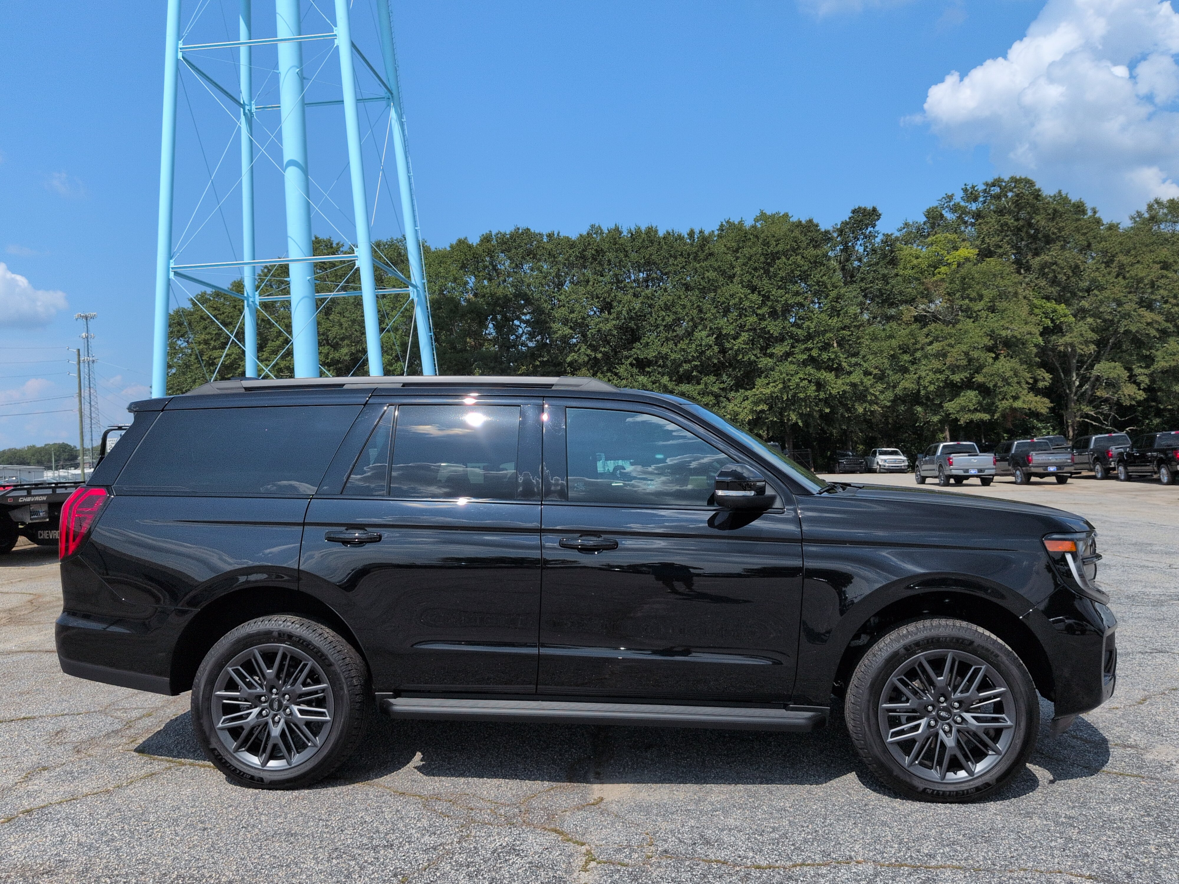 Certified 2026 Ford Expedition Platinum w/ Stealth Appearance Package