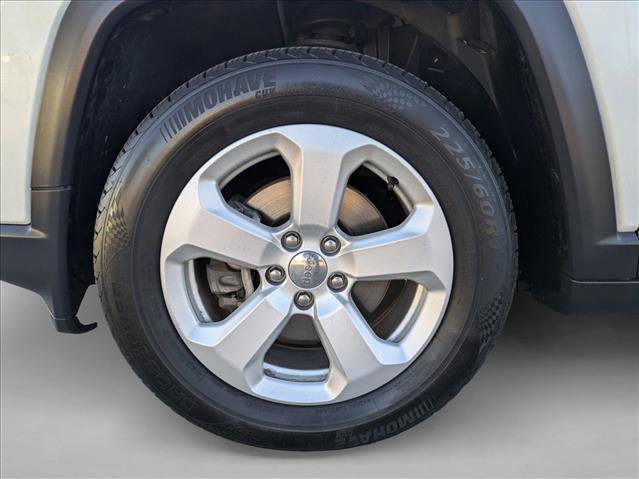 Used 2021 Jeep Compass Latitude w/ Sun and Sound Group FWD image 23