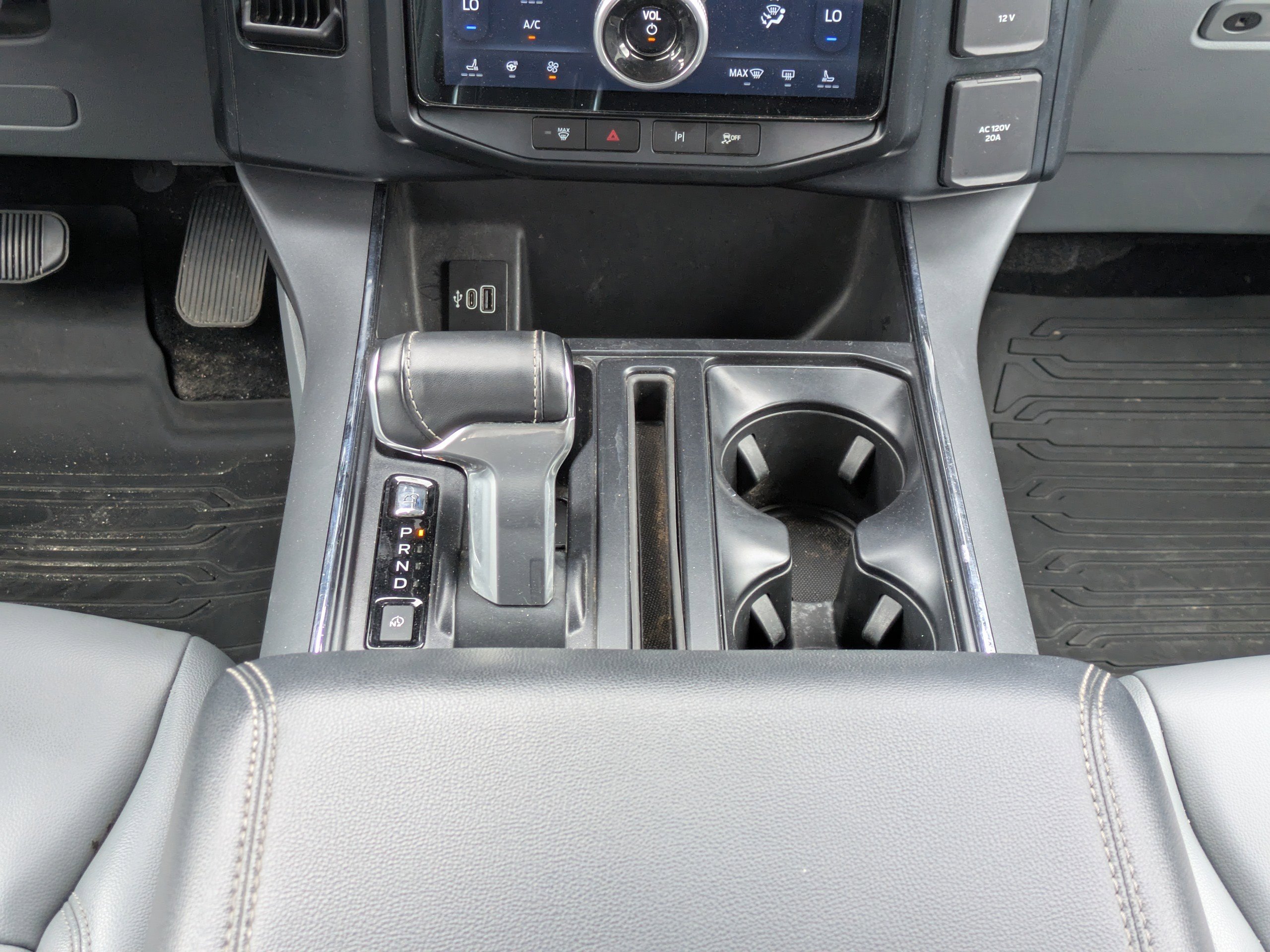 Certified 2025 Ford F150 Lightning Flash AWD/4WD image 18