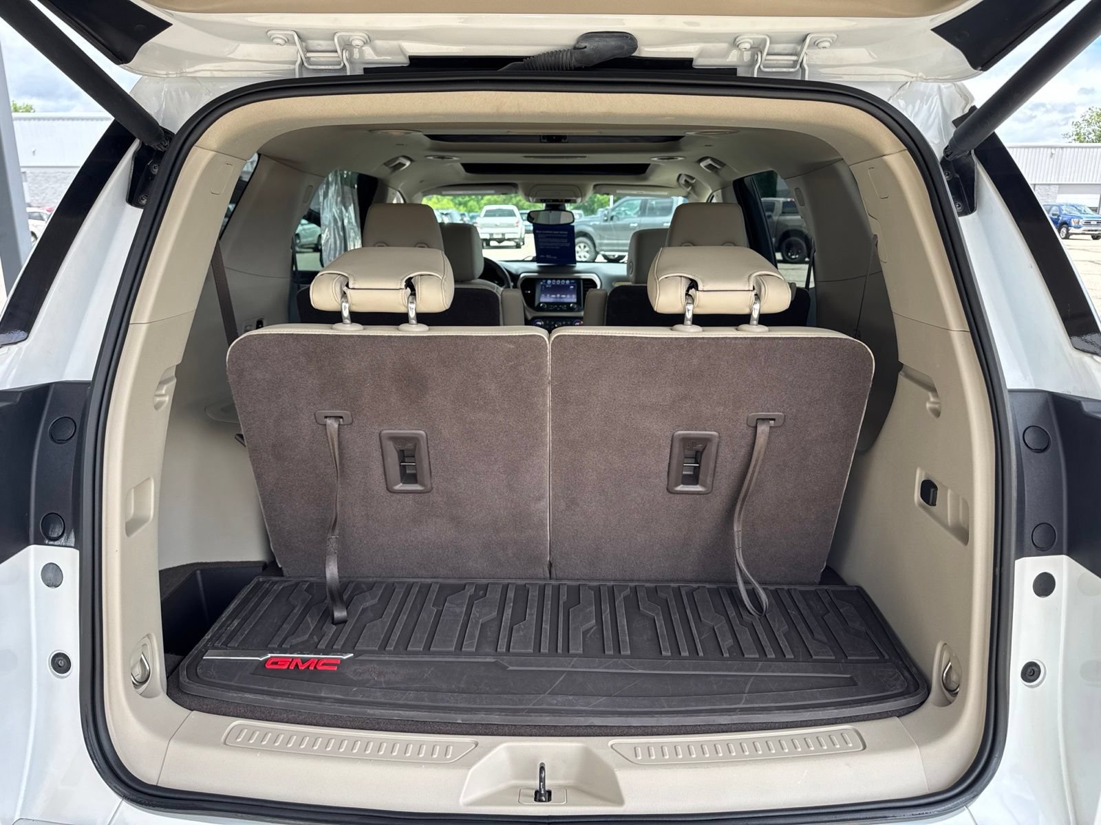 Used 2019 GMC Acadia Denali AWD/4WD image 42