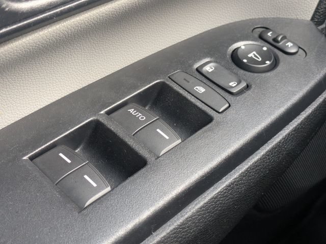 Used 2018 Honda CR-V LX image 22