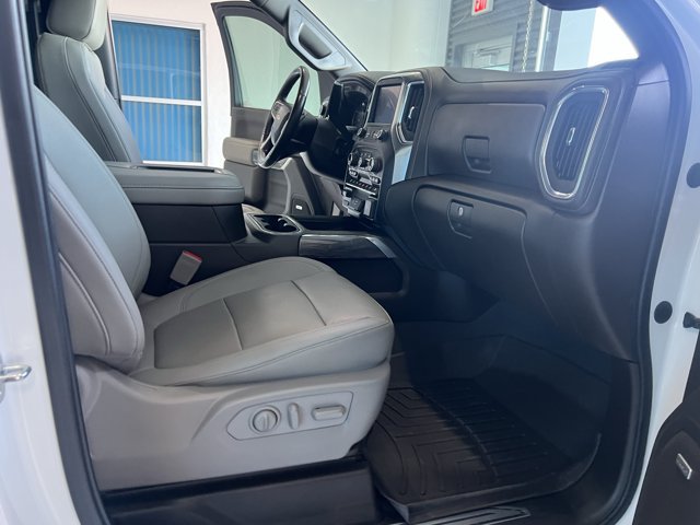 Used 2022 Chevrolet Silverado 2500 LTZ w/ LTZ Plus Package AWD/4WD image 15