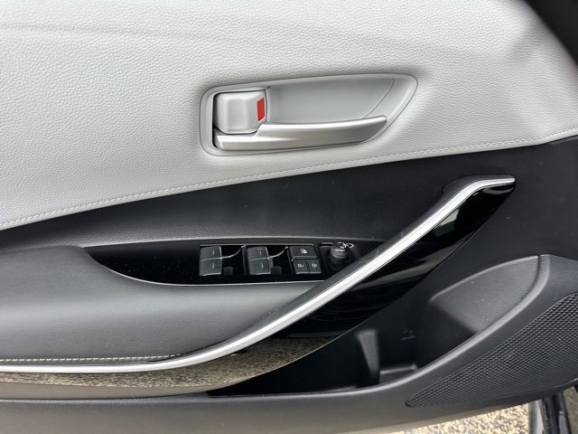 Used 2023 Toyota Corolla XSE image 11