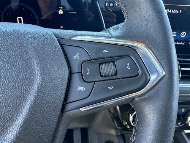 Used 2025 Chevrolet TrailBlazer ACTIV w/ Convenience Package AWD/4WD image 16
