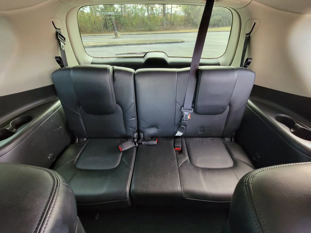 Used 2022 Nissan Armada SL w/ Captain's Chairs Package image 20