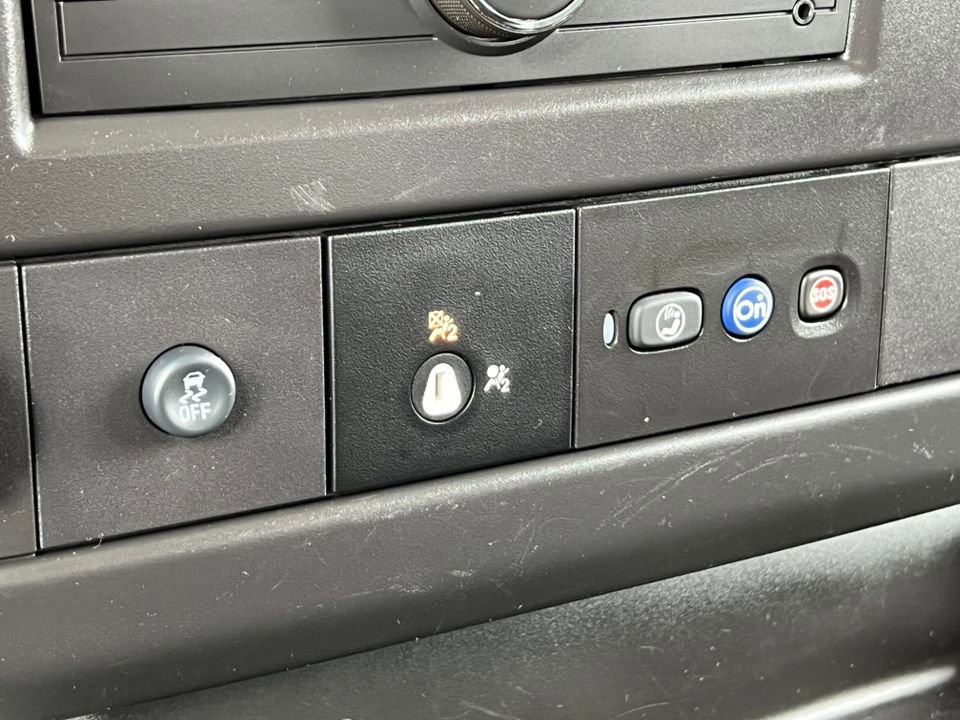 Used 2024 Chevrolet Express 2500 Work Van w/ Driver Convenience Package image 27