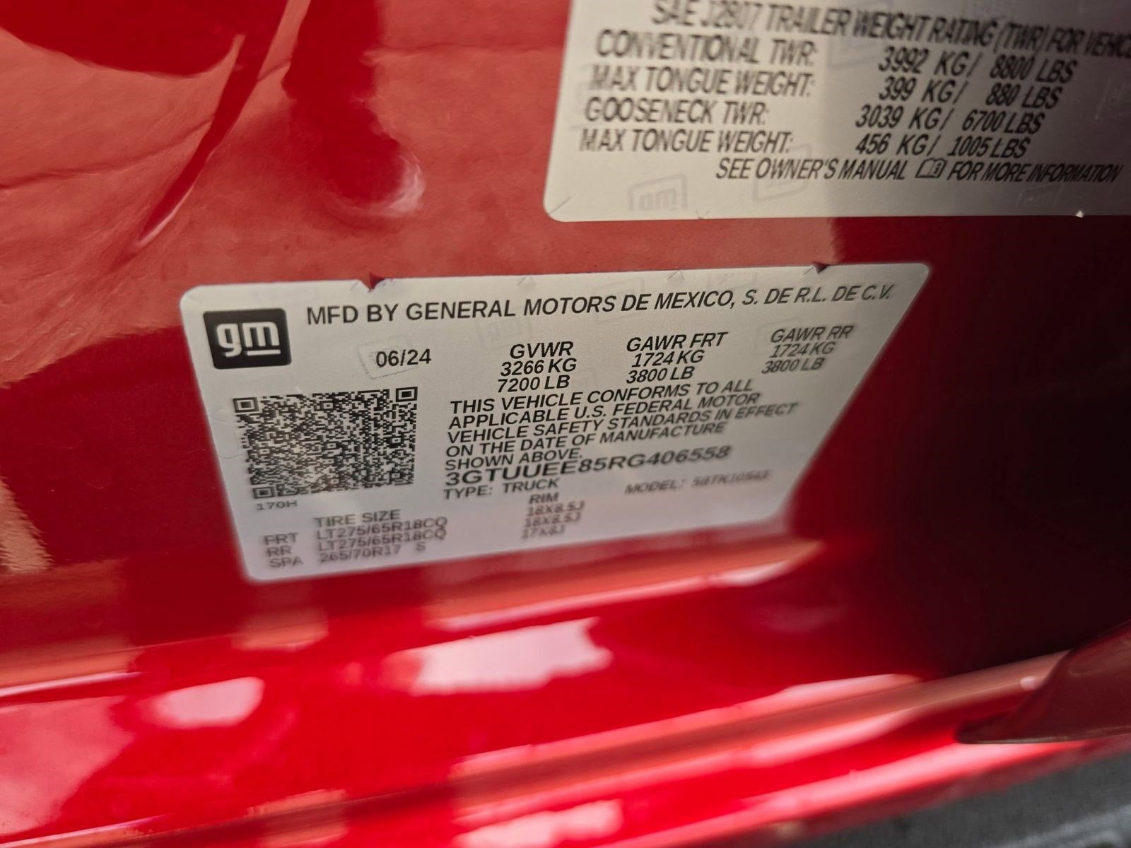 Used 2024 GMC Sierra 1500 AT4 w/ AT4 Premium Package image 17