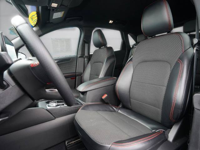 Certified 2023 Ford Escape ST-Line Elite AWD/4WD image 13